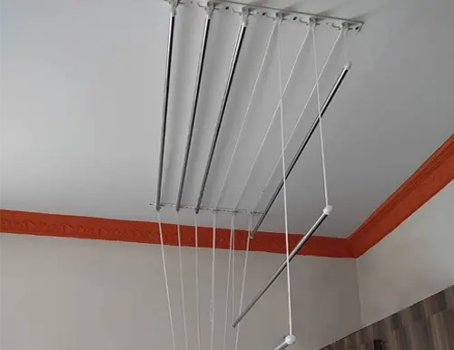  Apartment Cloth Hangers 